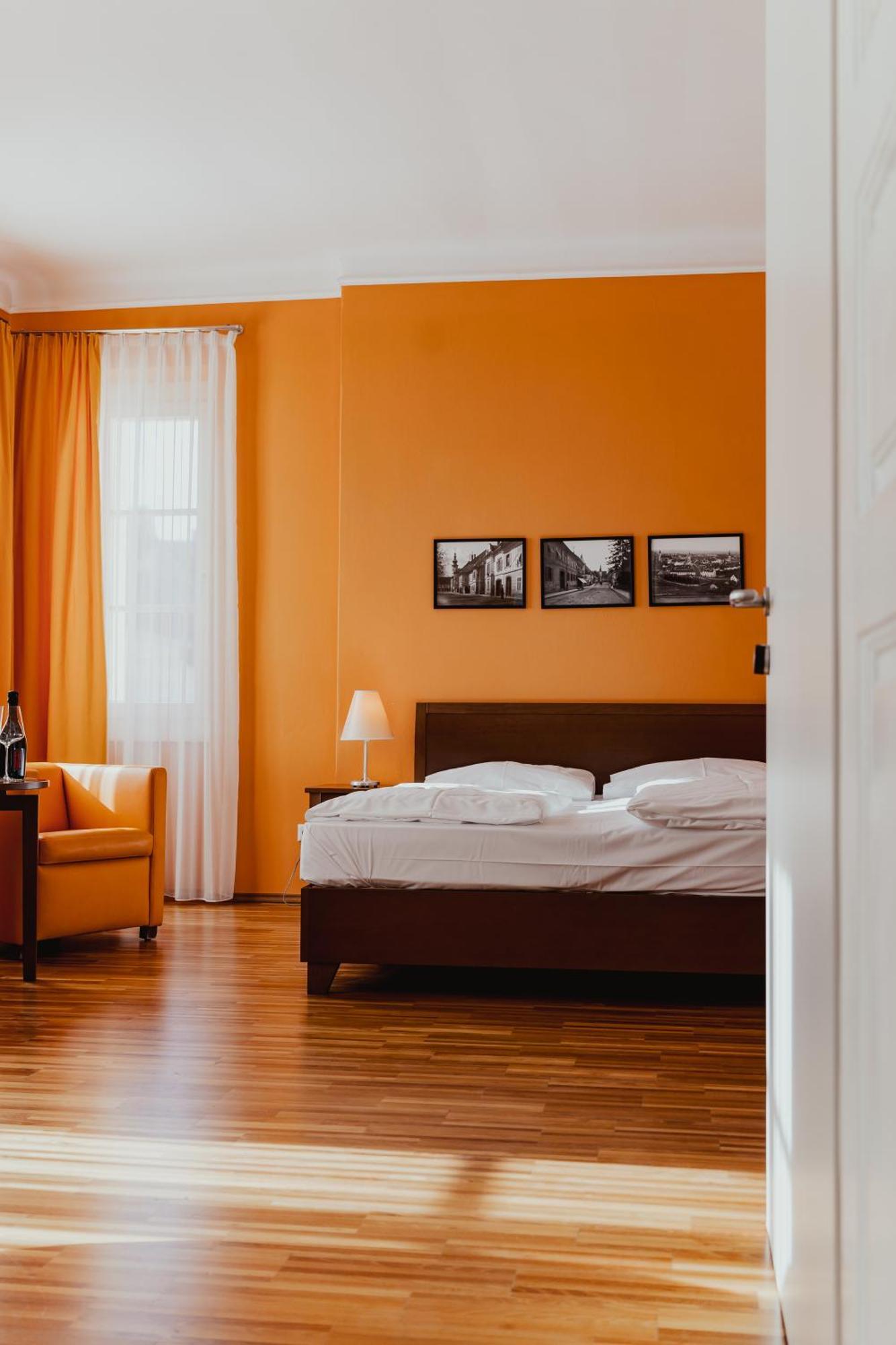 Hotel Sporer バート・ラトカースブルク エクステリア 写真